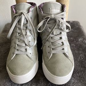 Adidas Neo Women’s Cloudfoam Daily QT High Top Sneakers US 7.5 Preowned